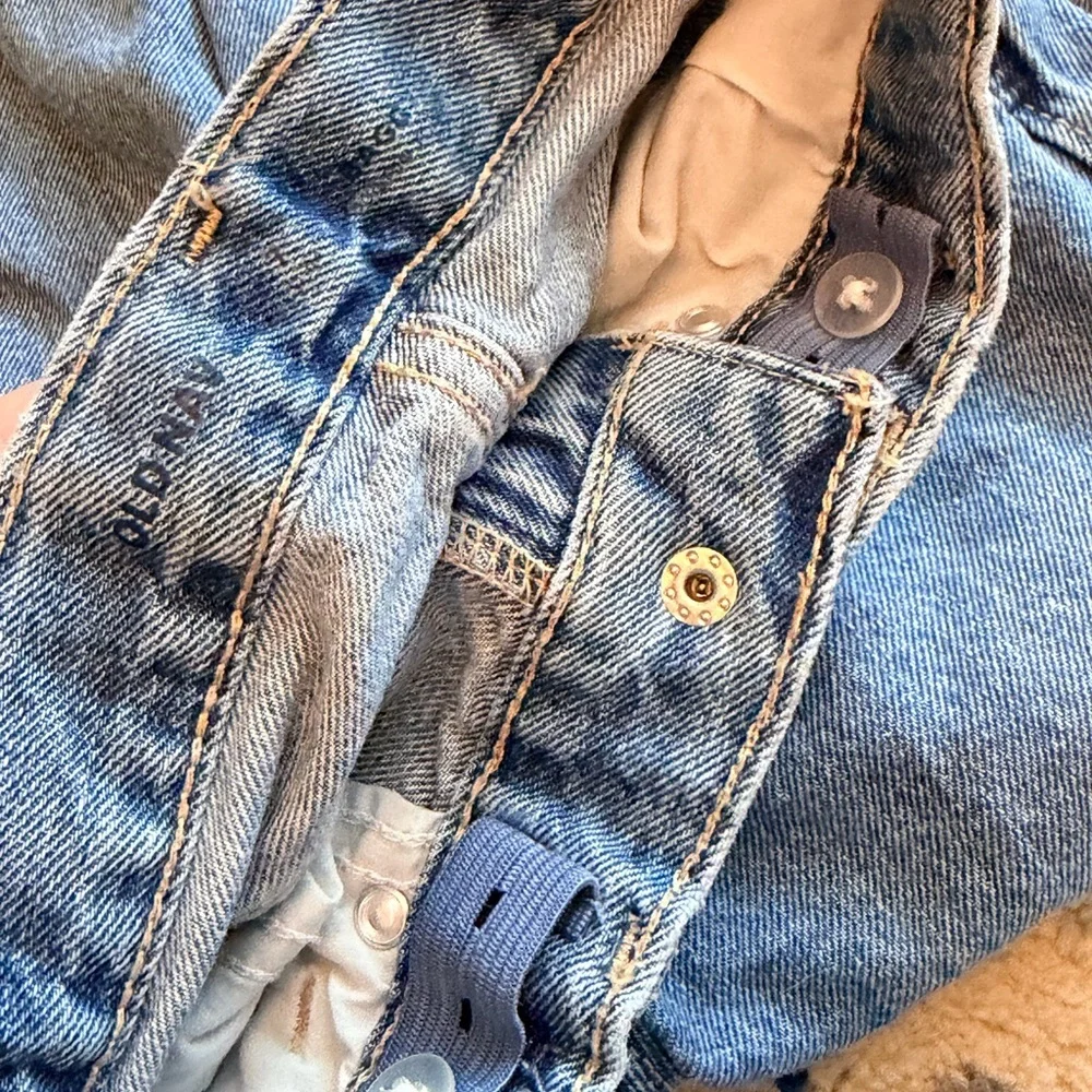 Girls Old Navy Baggy Jeans – Size 7